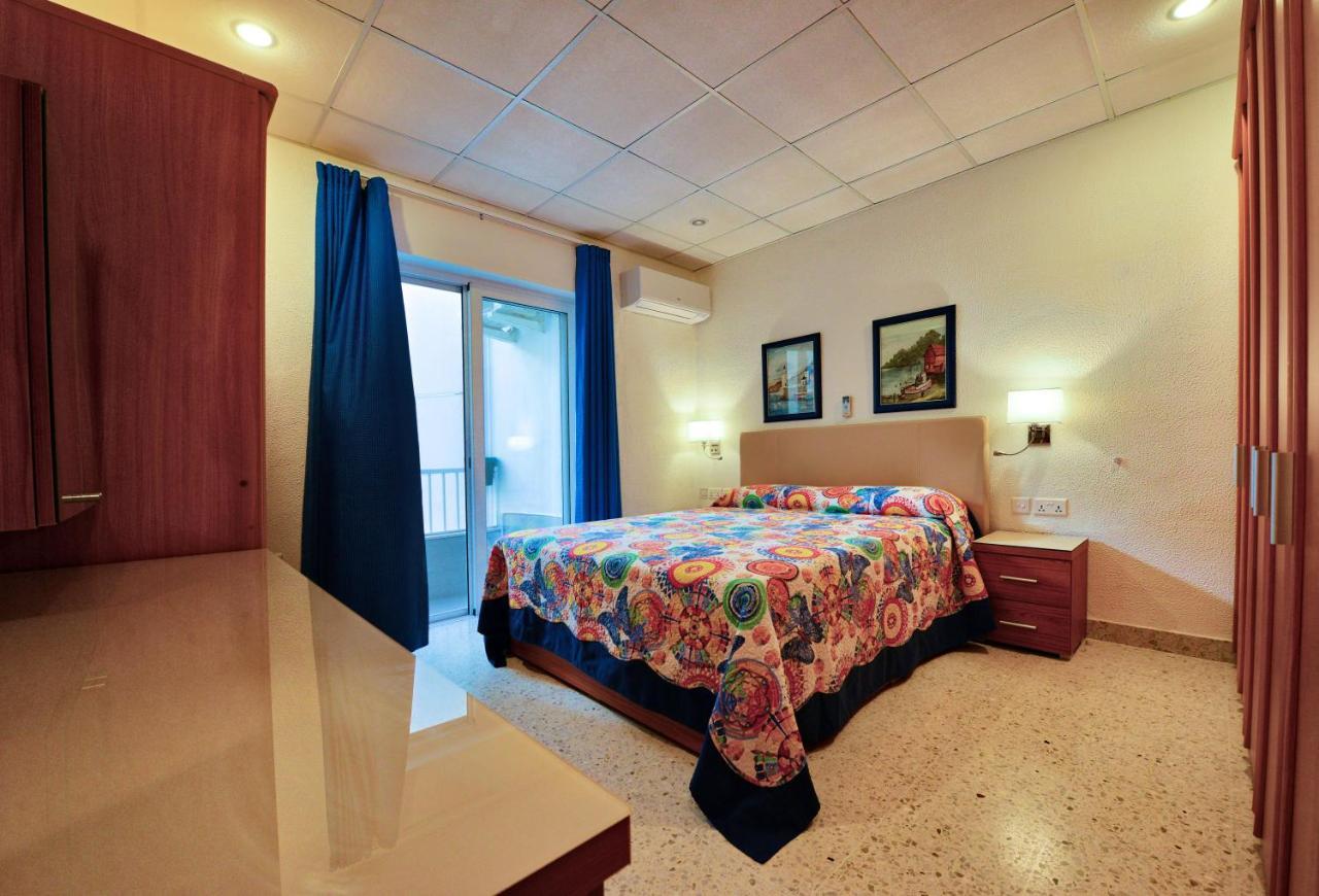 Beachfront Seaview Haven: Malta's Coastal Retreat Mellieha Exterior photo