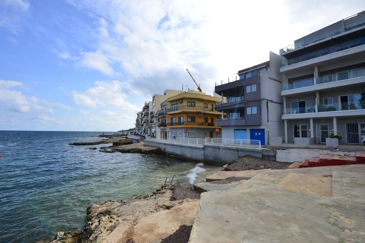Beachfront Seaview Haven: Malta's Coastal Retreat Mellieha Exterior photo